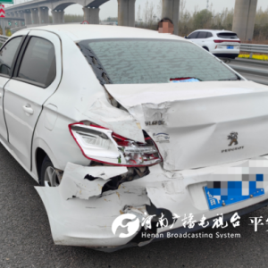 覆车之戒 | 错过出口横跨四车道连续变道,结果......