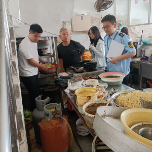 驻马店市新蔡县：开展餐饮行业燃气 消防等安全隐患排查