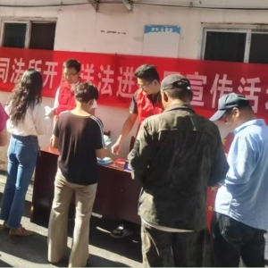 驻马店市新蔡县古吕司法所：晨风送法进社区 阳光普法润民心