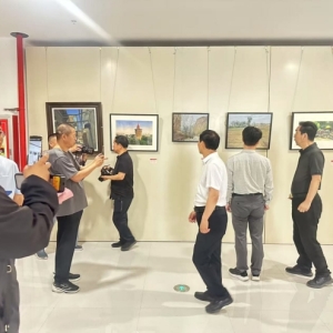 “安阳农商银行杯·出彩安阳我来画”美术写生大赛优秀作品展启幕