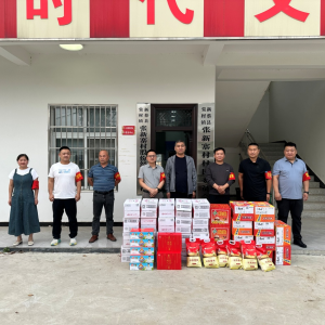 驻马店市新蔡县开展“三夏”秸秆禁烧暨端午节前慰问活动
