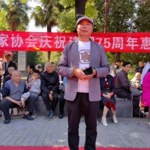 戏韵与商道间坚守初心的追光者—王平