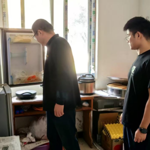 驻马店市新蔡县弥陀寺乡到乡敬老院开展“安全大检查+暖心送祝福”