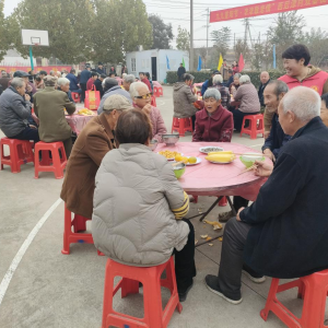 焦作高新区李万街道：敬老睦邻暖金秋 文明实践树新风