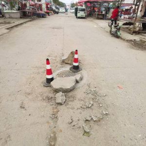 驻马店市新蔡县棠村镇：给井盖“正骨” 为民生“撑腰”