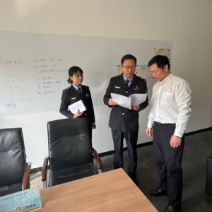 郑州交通执法支队上门服务助力企业降本增效