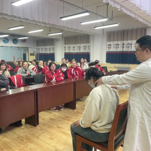 焦作高新区李万街道为教师健康“把脉开方”