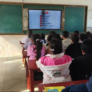 驻马店市新蔡县栎城镇：校园禁毒宣传主题班会活动