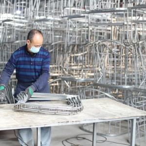 驻马店市正阳县百锦盛：藤编“排队”下线 集卡驶向全球