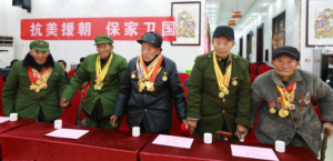 驻马店市确山县：最美退役军人张大生陪百岁抗战老兵迎新春