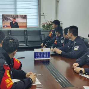 以五特先锋姿态 护航旅客回家路