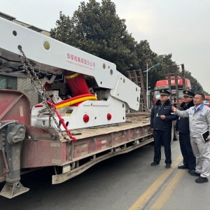 信用承诺+远程核查 郑州大件运输审批开启“高速通道”