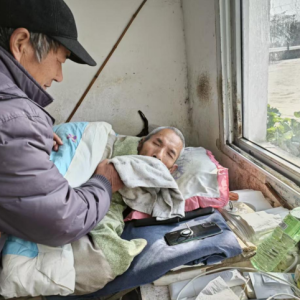 驻马店市正阳县傅寨乡：好人邓连书