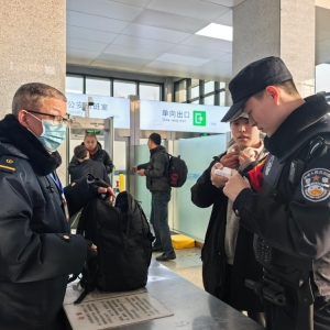 青春藏蓝初上阵——邓州所新警的第一个春运
